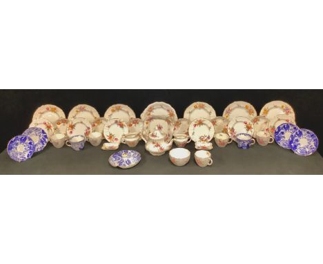 A Royal Crown Derby Posies pattern tea set, comprising five teacups, six saucers, six tea plates, six dessert plates, two mil