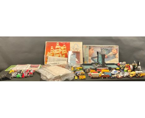 Toys and Juvenalia - a Mamod SR1a live steam model steam roller; die-cast model vehicles, including Lledo, Matchbox, etc; a c