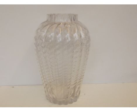 Large art glass vase ribbed and wryth 