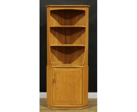 An Ercol floor-standing corner display cabinet, 179cm high, 76cm wide, 45.5cm deep 