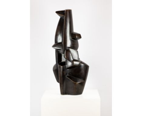 Wagin, Ben. Phönix. Bronze, patiniert. Berlin, 1959. Maße: 45 x 21 x 16 cm.Die frühe kubistisch inspirierte Bronze aus Ben Wa