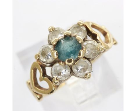 9ct gold cluster ring set with blue topaz and cubic zirconia, size I/J, 1.4g. UK P&amp;P Group 0 (£6+VAT for the first lot an