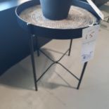 Table d'Appoint,16'' Diam, 18''H