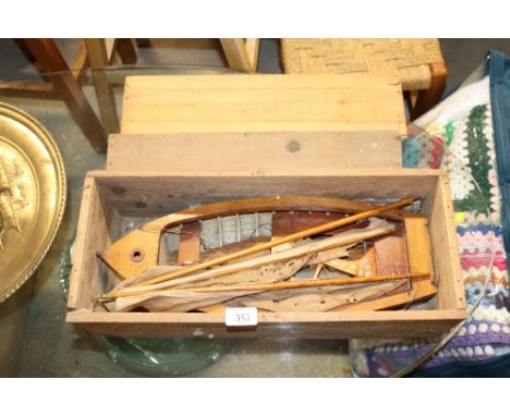 A vintage model pond yacht AF in wooden box 