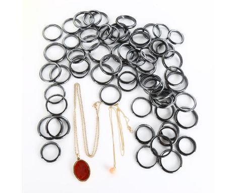Various jewellery, including 9ct gold carnelian Centurion seal pendant necklace, coral pendant and large quantity of hematite