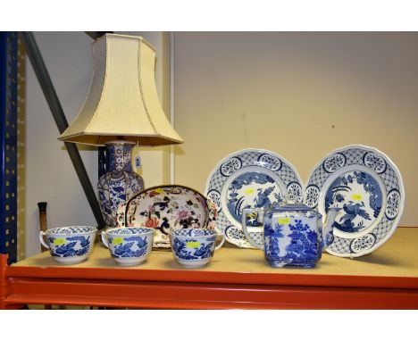 A GROUP OF MASON'S IRONSTONE, comprising a 'Mandalay' pattern two handled dish (marked as a second), two 'Old Chelsea' patter