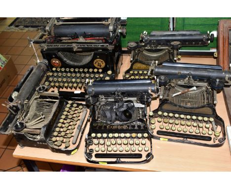 FIVE EARLY TWENTIETH CENTURY MANUAL TYPEWRITERS, comprising a Sydney Model 4, and four Corona portable typewriters, two with 