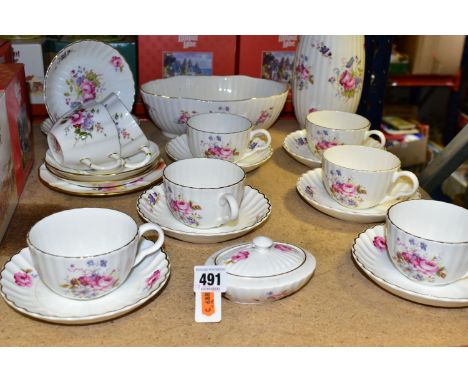 A GROUP OF COALPORT 'SHREWSBURY' PATTERN CHINA, comprising six tea cups, six saucers, two small dishes, a trinket box, vase, 