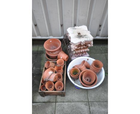 A PAINTED COMPOSITE PLINTH, 32cm squared x height 42cm, along with a selection of terracotta plant pots, and an Enamel bowl (