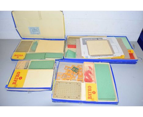 COLLECTION OF BOXED BAYKO INSTRUCTION KITS NOT CHECKED FOR COMPLETENESS