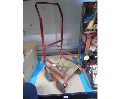 VINTAGE CHILD'S TROLLEY/ PUSH CHAIR