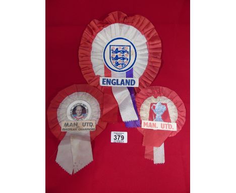 VINTAGE MANCHESTER UNITED & ENGLAND FOOTBALL ROSETTES