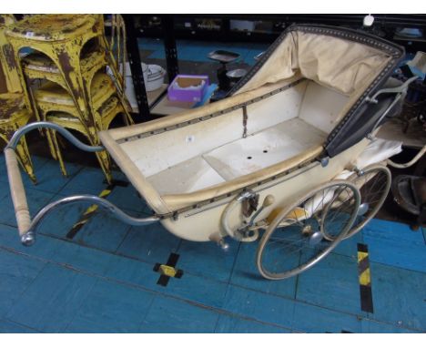 VINTAGE SILVER CROSS PRAM