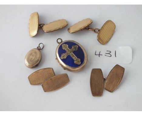 Two gold back &amp; front lockets both with blue enamel &amp; 2 pairs of rolled gold cufflinks