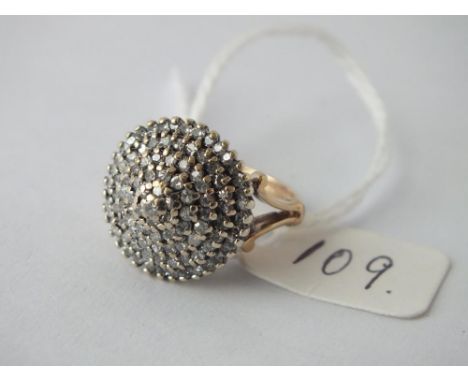 Fancy diamond cluster ring in 9ct - size M - 4.8gms
