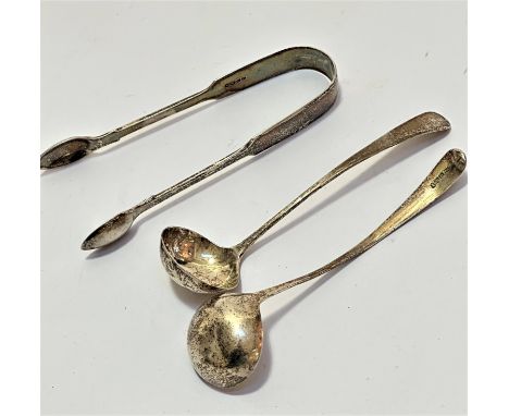 A pair of George III Edinburgh silver toddy ladles, 1806, makers mark John Ziegler (15.5cm) (44.1g) and a pair of Victorian L