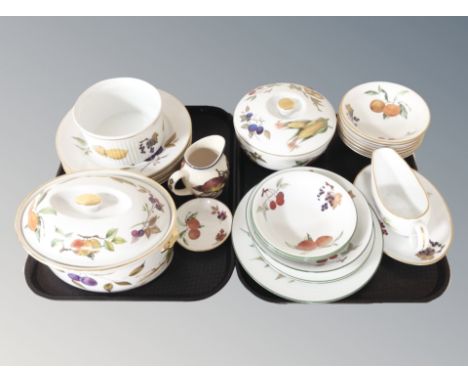 A collection of Royal Worcester Evesham china table and oven ware 