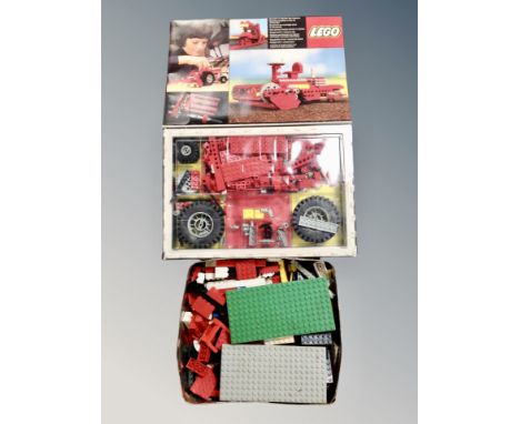 A tin of LEGO (various), together with a LEGO technical set model 851, boxed.