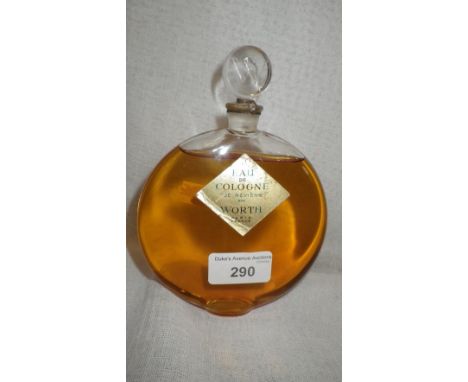 R LALIQUE: AN EAU DE COLOGNE 'JE 'REVIENS WORTH 'PARIS SCENT FLASK by R. Lalique