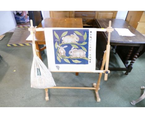 Tapestry embroidery frame