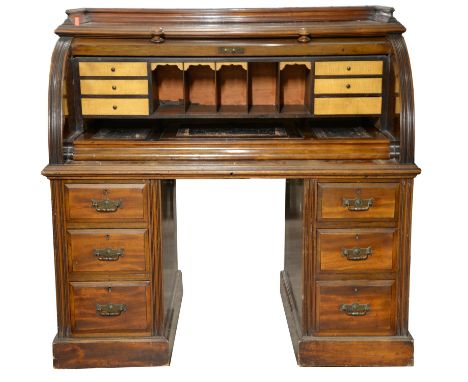Late 19th / early 20th century mahogany cylinder bureau, the fitted interior with satinwood drawer, recesses and pull out des