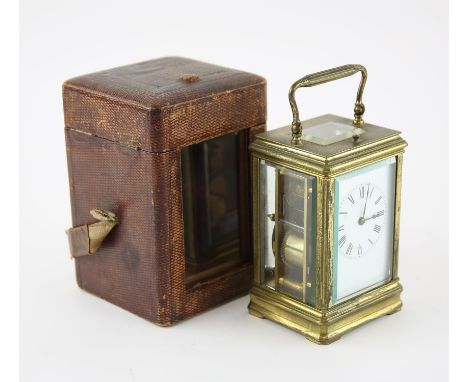 Early 20th century French brass carriage clock by Richard et Cie (Richard & Co), Paris & London repeating on a gong, the whit