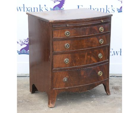 Early 20th century mahogany bow fronted chest of drawers with brushing slide over for long drawers and bracket feet, h68 x w5