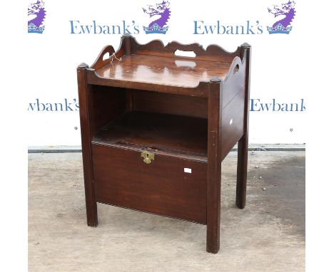 19th century tray top commode with sliding front on square supports, h71 x w56 x d40cm,Condition Report:  Long crack to top o