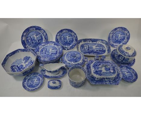 Spode Italian dinner wares, modern backstamps, comprising:&nbsp; Ten 26.5 cm pates; Five 22.5 cm plates; Three dessert bowls;