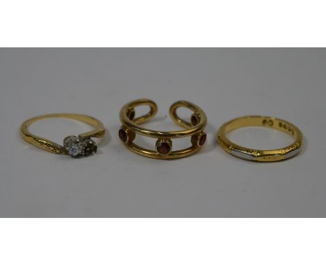 An 18ct yellow gold and platinum wedding band, size N, 3g to/w a ring set one small diamond, 18ct yellow gold set, size L and