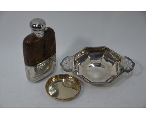 A Victorian hip flask with hinged bayonet-bun top, crocodile-clad shoulders and detachable beaker with floral and foliate dec