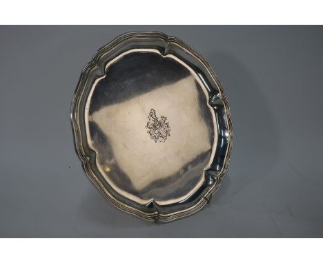 A German 800 grade silver salver with shaped and reeded border, Otto Schneider (Berlin), 29 cm diam., 16.9 oz