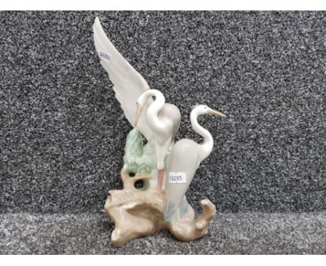 Nao by Lladro figure 0045 resting herons