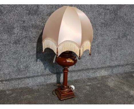 French De Limoges porcelain table lamp with finged shade