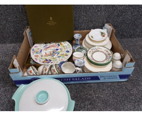 Mixed box lot containing Poole tureen, spode plates, royal worcester plates including 2 large oriental style both in original