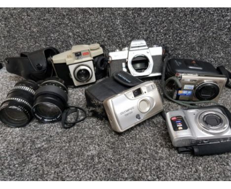 Kodak, minolta and olympus cameras, also includes 2 camera lenses