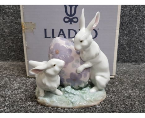 Lladro figure 5902 easter bunny, with original box