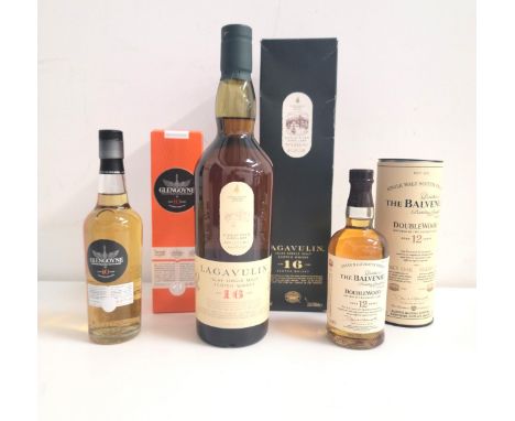 LAGAVULIN 16 YEAR OLD SINGLE MALT SCOTCH WHISKY in box, level low neck, 70cl and 43%, together with Glengoyne 10yr old single