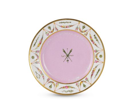 ASSIETE DE DINER 'SERVICE FOND ROSE GUIRLANDE DE FLEURS ET ATTRIBUTS' REALISE POUR NAPOLEON I, SEVRES, VERS 1805A SÈVRES DINN