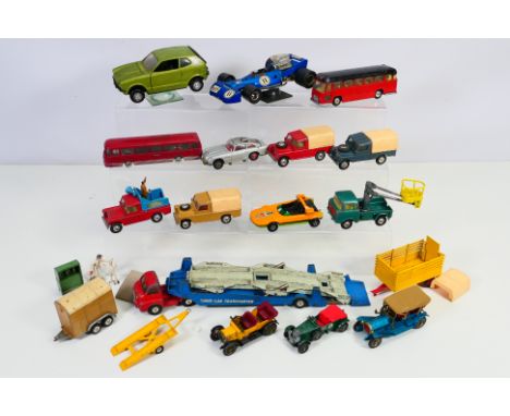 Corgi - Solido - Polistil - Matchbox - A collection of unboxed vehicles including Bedford Car Transporter # 1101, Land Rover 