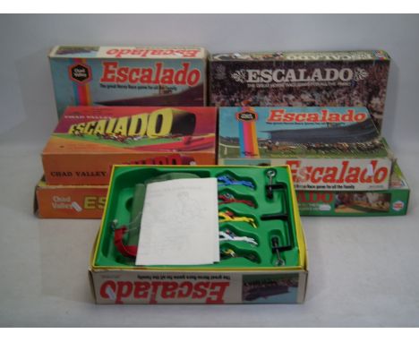 Chad Valley - A collection of vintage boxed Escalado horse racing games, the comes with accessories in each box. Boxes are in