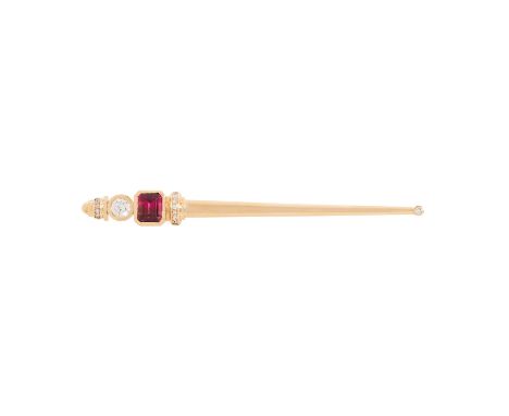 Schöne Reversnadel mit pinkfarbenem Turmalin, Altschliffdiamant ca. 0,45 ct, ca. GET (M-N)/VVS-VS und Brillanten von zus. ca.