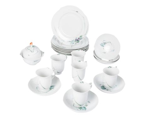 MEISSEN Kaffeeservice 'Wellenspiel' für 6 Personen, 20. Jh. 1. Wahl. Formentwurf von Sabine Wachs, Relief 'Wellenspiel' von J
