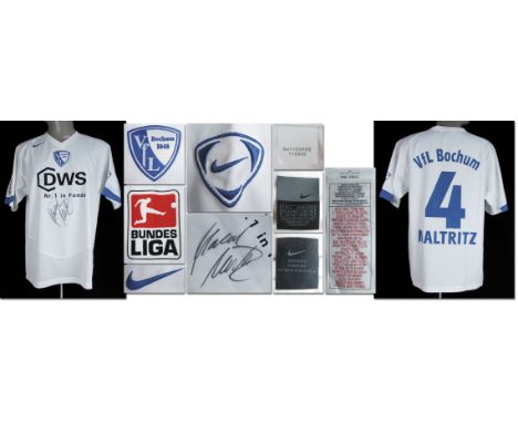 Bochum, VfL - Trikot 2004/05 - Original match worn Spielertrikot vom VfL Bochum mit der Rückennummer 4. Getragen von Marcel M