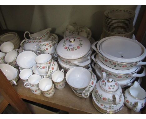 Extensive Wedgwood ' India Rose ' pattern twelve place setting dinner, tea and coffee service