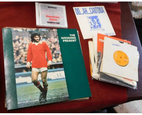 A collection of 20 Records all relating to Manchester United some from the 1960s a few later. Includes the Wedding Present (1