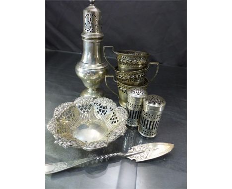 Collection of hallmarked silver items to include Sugar sifter (S Blanckensee & Son Ltd 1914) a pierced BonBon dish, Salt & Pe