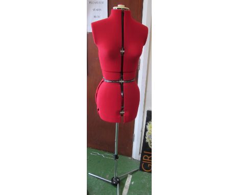 An adjustable mannequin
