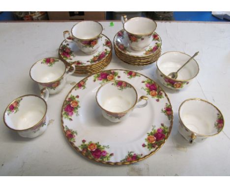 A Royal Albert teaset Old Country Roses, tea plate, six plates, six cups and saucers and sucrier