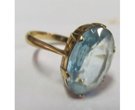 A 9ct gold blue stone ring 3.4g size N/O